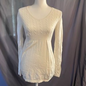 Liz Lange maternity shirt